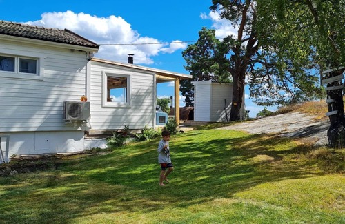 Tyreso O Casa | Skärgårdsvilla & Stuga, Bastu spa 30 min Stockholm
