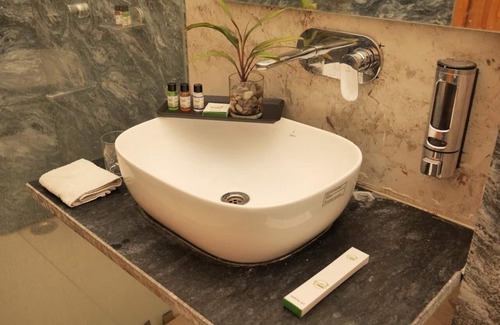 Sector 14 Hotel | Sk Premium Park Gurgaon