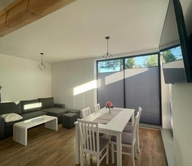 Raba Wyzna Apartamento | Skawiańskie Stodoły