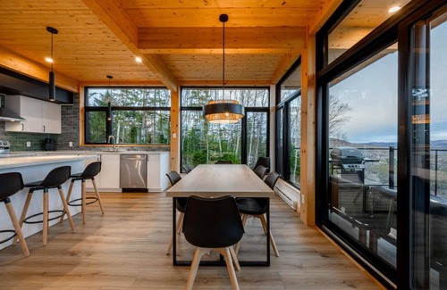 Saint Come Condominio | L'Élégant | Ski Chalet with Sauna | Mountain