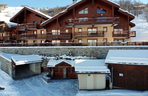Saint-Martin-de-Belleville Apartamento | Alquiler de chalet a pie de pistas con terraza y todas las comodidades en St Martin de Belleville