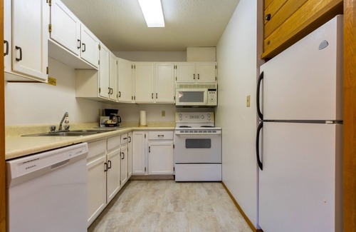East Kootenay Condominio | Ski In/Out Right to the Elk Chairlift