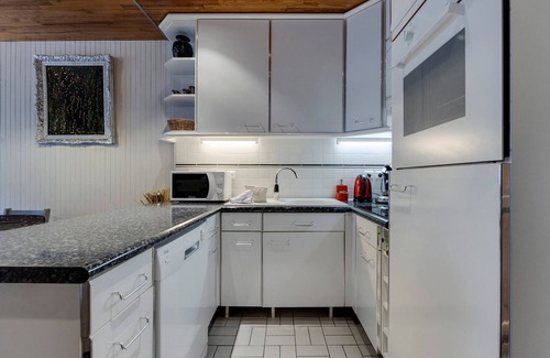 Val Claret Apartamento | Apartamento a pie de pista, centro Val Claret, 4 personas, sábanas y limpieza incluidos