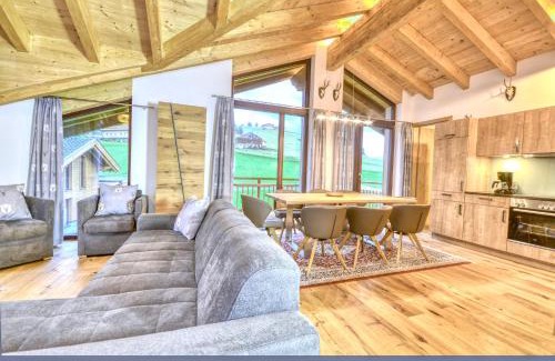 Kaprun Casa | Ski-in Ski-out Chalet Maiskogel 13B - by Alpen Apartments