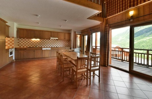 Montgenevre Apartamento | 300m de los comercios, fitness, piscina, sauna, hammam, terraza, balcón, tv, local para esquís, 31m²