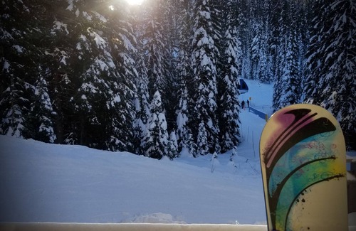 Silver Star Mountain Apartamento | Ski In / Ski Out moderno condominio
