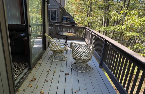 Tannersville Condominio | Ski In/Ski Out Mountain Condo