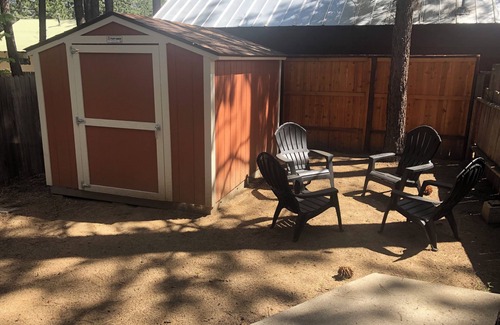 Bijou Pines Cabina | Ski Lease 2025: 3 bedroom Bijou Cabin