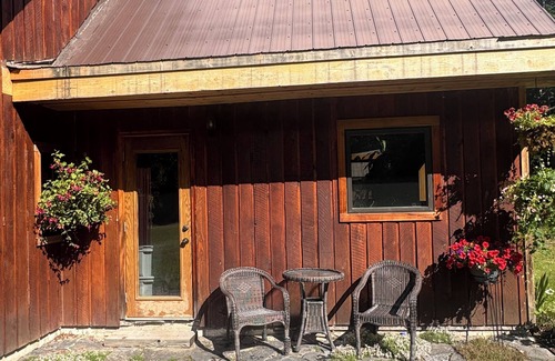 Revelstoke Casa | Ski Lodge on acreage close to RMR. Pet friendly!