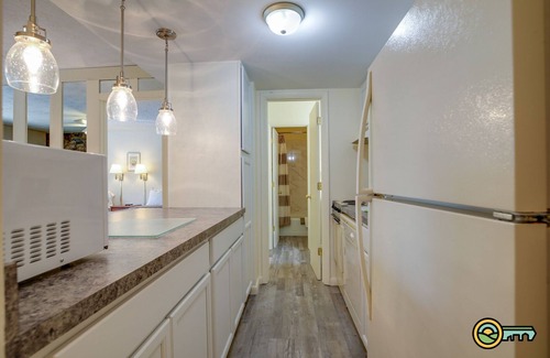 Mount Jackson Condominio | Ski/MTB/Golf Condo (#122) - Slope side | Wonderful mountain & golf course views!