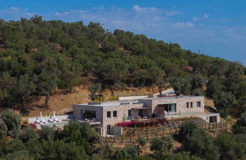 Skiathos Villa | Skiathos Stone Villas