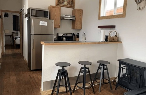 Idaho Springs Cabina | Skiers Cabin at Base Camp Lodging Company