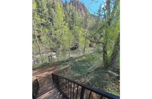 Downieville-Lawson-Dumont Cabina | Skii, canoeing, rafting, atv all near