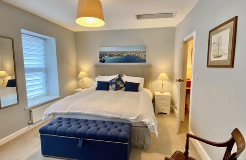 Penarth Casa | Skipper’s Cottage - Perfect for Cardiff & Penarth
