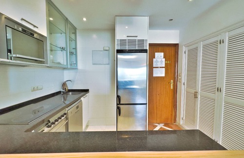 Marbella Seafront Promenade Apartamento | Skol 536 - Great One Bed Apartment with Wonderful Sea View.