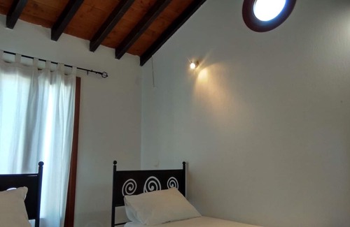 Skopelos Villa | Skopelos Country Villa con impresionantes vistas panorámicas del amanecer y piscinas privadas.