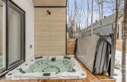 Pont-Rouge Chalet De Esquí | Skova - Nordic Harmony - Spa & Forest View
