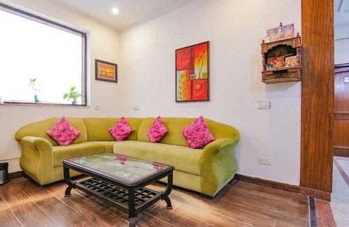 South City I Casa | SKS Excel Inn
