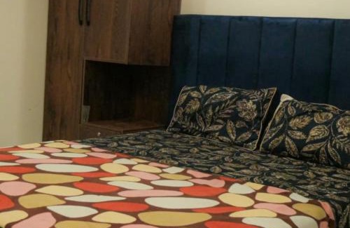 Bahria Town Apartamento | Sky Agency and Developers