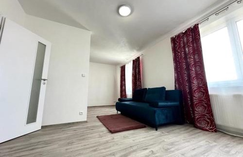 Plzen Apartamento | Sky Apartments 501