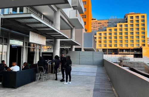 Windhoek Central Apartamento | Sky Cabins 2 bedroom apartment