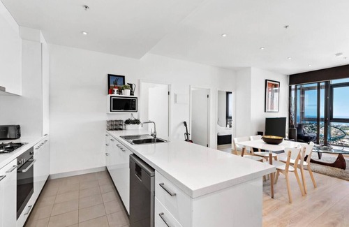 Southbank Apartamento | Sky High at Southbank Sprawling Views and Parking