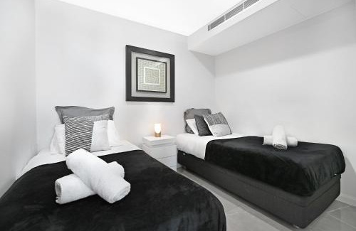 Surfers Paradise Apartamento | Sky-High Sanctuary Ocean Views - Pet Friendly