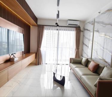 Bumi Serpong Damai Apartamento | Sky House BSD 3 BR Beside AEON Mall BSD