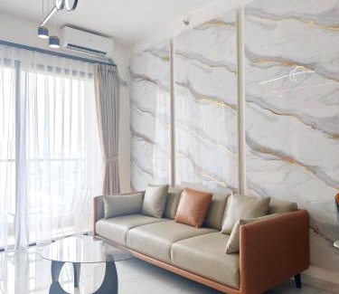 Bumi Serpong Damai Apartamento | Sky House BSD 3 BR Beside AEON Mall BSD