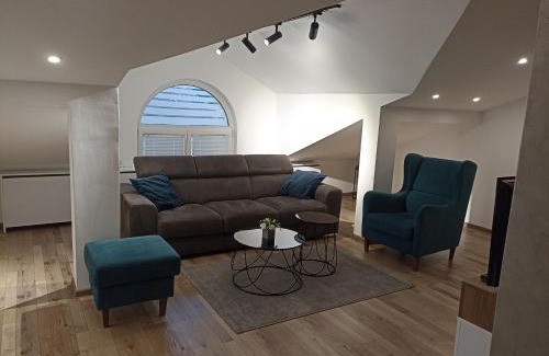 Arandelovac Apartamento | Sky Luxury