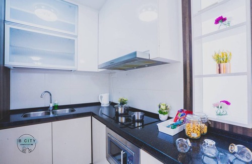 Setia Tropika Apartamento | Sky Peak (9pax) ホ ー ム ス テ イ @ JB City Homestay