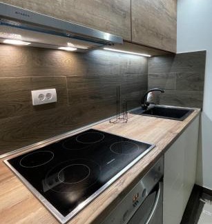 Lisina Apartamento | SKY PEAK KRALJEVI ČARDACI APARTMENT