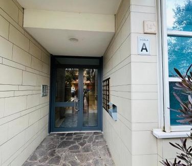 Fiumicino Apartamento | Sky Penthouse at Rome Fiumicino Airport