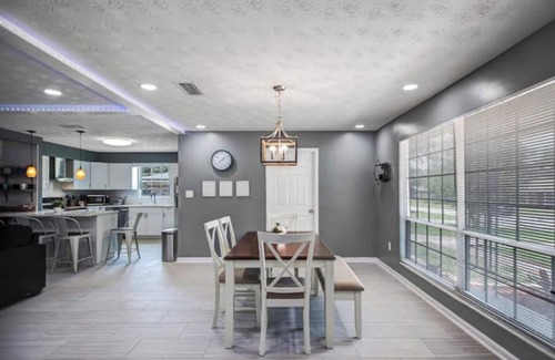 Orange Park Casa | Sky Vacation Home 2nn