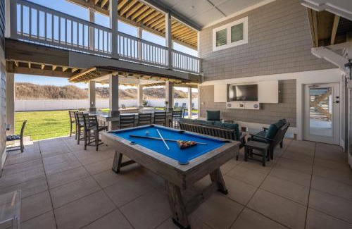 Hatteras Apartamento | Skydance 10 Bedroom Oceanfront Home at Hatteras Island Reserve