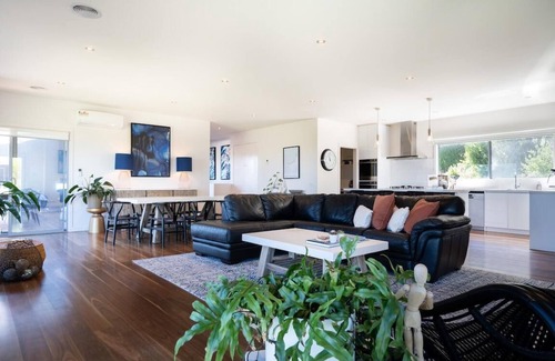 Fingal Casa | Skyfall @Fingal - Perfect Spot for a Golfing Holiday with Your Pet