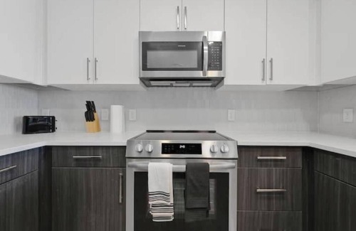 West End Apartamento | SkyHigh Nashville/Rooftop Pool