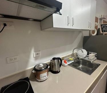 Novaliches Hotel | Skylake Staycation