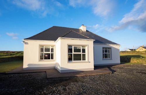 Ballydavid Casa | Skyline Escape by Mount Brandon