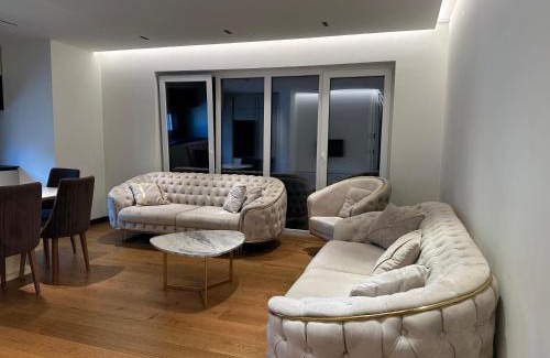 Pejë Apartamento | Skyline Exclusive
