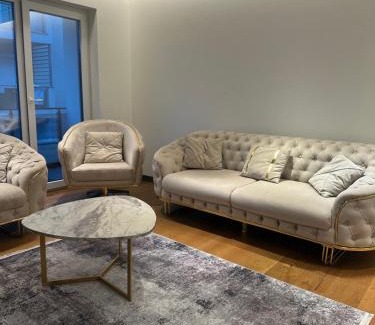 Pejë Apartamento | Skyline Exclusive