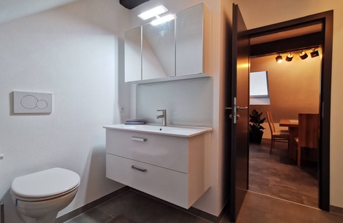 Dornbirn Apartamento | Skyline Klimatisierte Dachgeschoss-wohnung in Dornbirn mit Blick ins Rheintal
