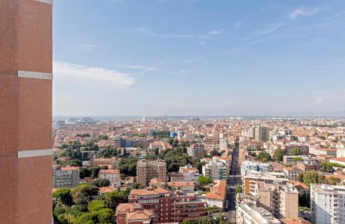 Livorno Apartamento | Skyline Michelucci Attico Moderno con Vista