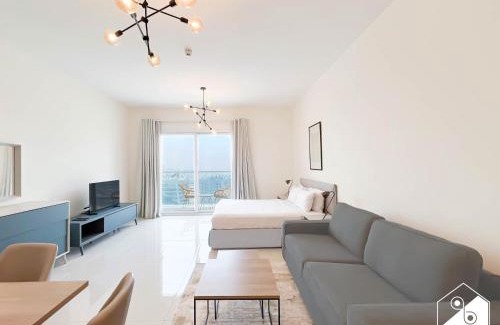 Business Bay Apartamento | Skyline Studio Escape l Balcony , Gym & Pool