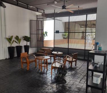 Khlong Toei Apartamento | Skyline View - BTS Thong Lo