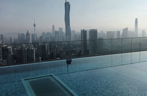 Brickfields Apartamento | SkyPool Suite @ KL Sentral - Suite A