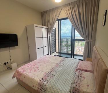 Bukit Indah Apartamento | skytrees公寓 距Aeon五分钟路程