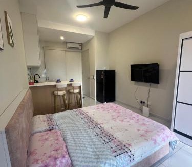 Bukit Indah Apartamento | skytrees公寓 距Aeon五分钟路程