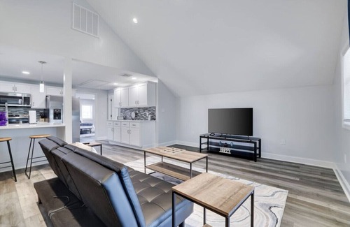 Old Forge Casa | SkyView in Old Forge