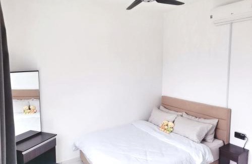 Bukit Indah Apartamento | SkyView